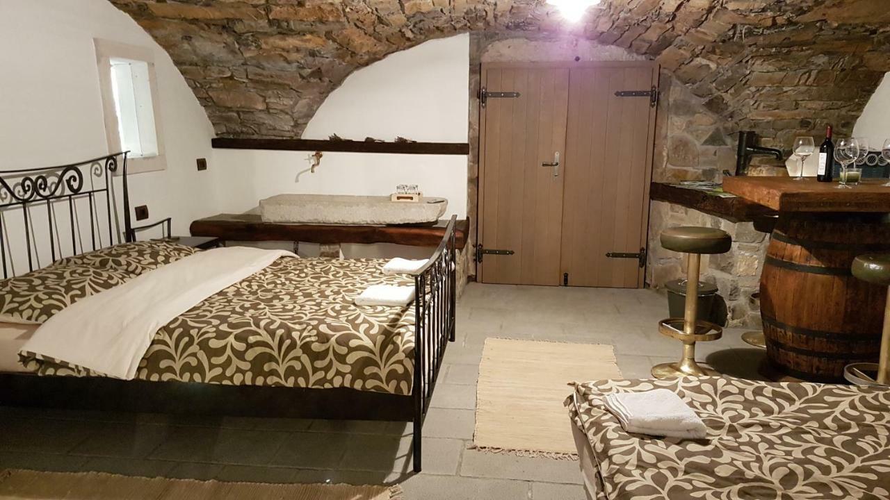 Wine Cellar Room Віпава Екстер'єр фото
